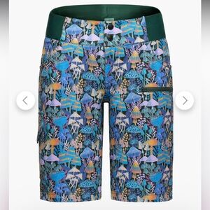 Shredly All Time 11" - Zipper Snap Mid-Rise Short : Bella